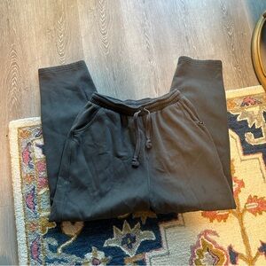 MUST BUNDLE W/ 3 ITEMS